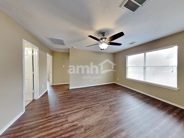 26881 Armor Oaks Dr — Photo 8