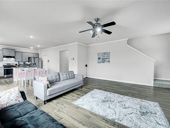 5th image of 4770 Burningbush Way