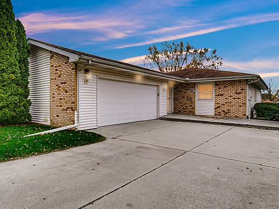 3rd image of 1168 Sunnyslope Dr