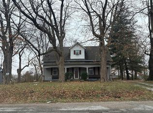 704 Eiler Rd, Belleville, IL 62223