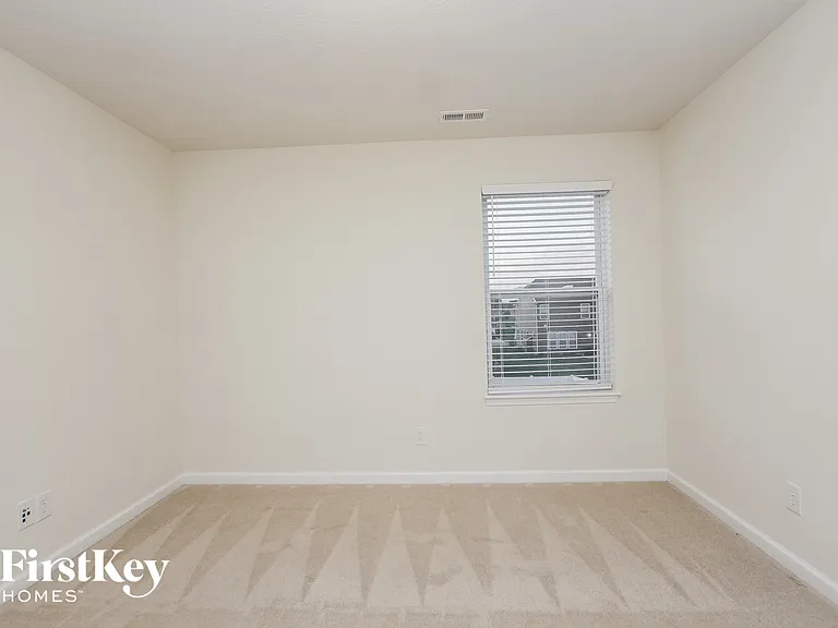 8644 Hornady Dr — Photo 9