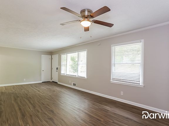 4th image of 2966 Flowers Dr