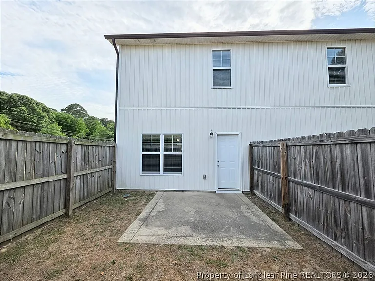 2056 Wheeling St — Photo 23