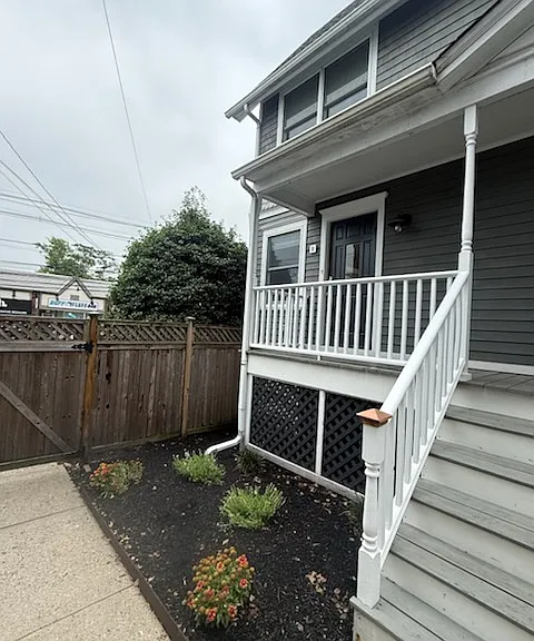 124 Valley Rd #B — Photo 1