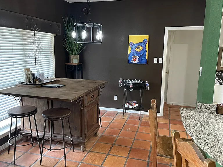 Breakfast nook