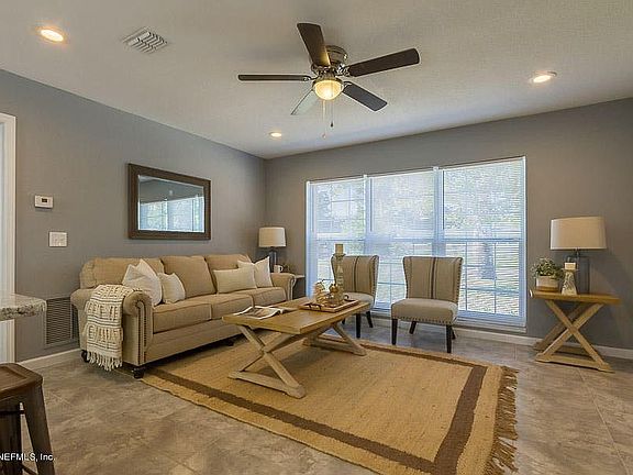 5th image of 1700 Sable Palm Ln
