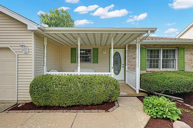 1809 Ridge Park Rd — Photo 2