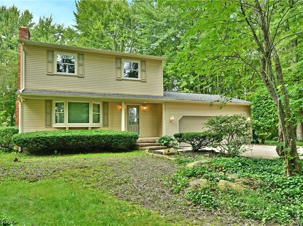 1097 Center St E, Warren, OH 44481