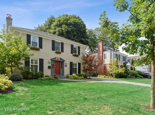 612 S Bristol Ln, Arlington Heights, IL