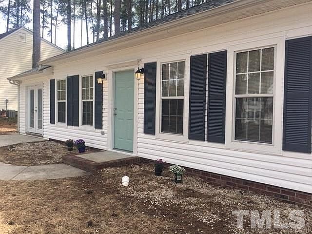 1st image of 3118 Cedarwood Dr