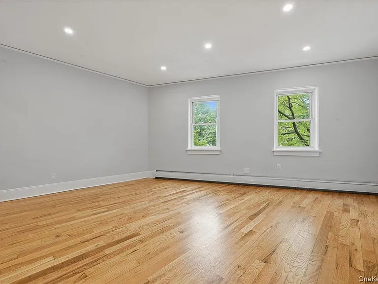 43 New Hyde Park Rd #2 — Photo 6
