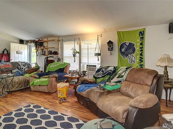 When entering the home, you step right into the living room. 