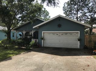 604 Clarendon St, Oldsmar, FL 34677