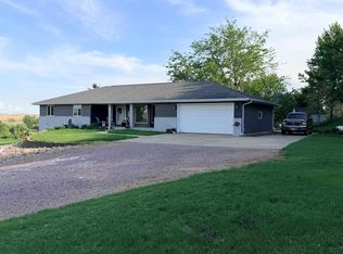 2224 150th St, Lawton, IA 51030