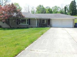 2725 Ash Dr, Springfield, OH 45504