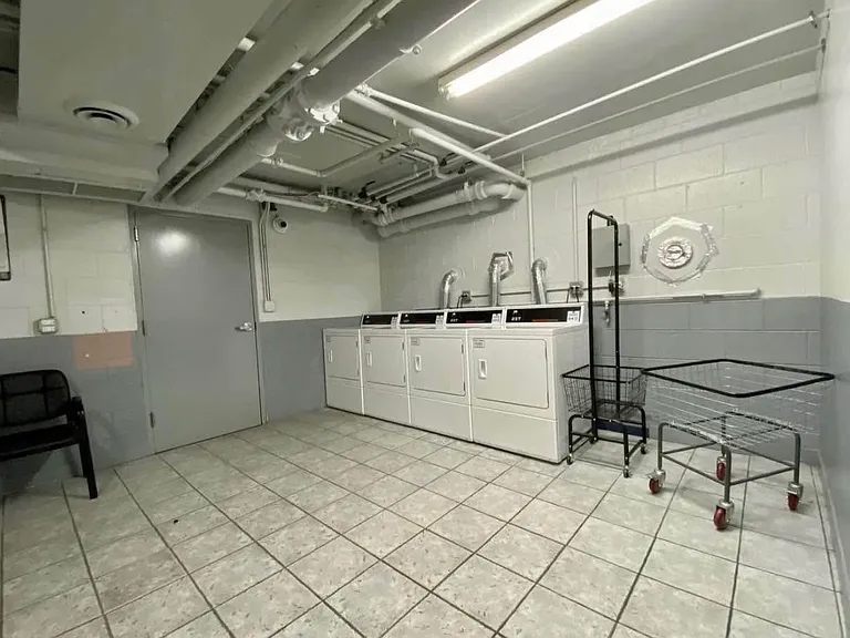 6150 N Kenmore Ave #15 — Photo 19