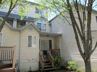 36 Forest Ln, Staten Island, NY 10307