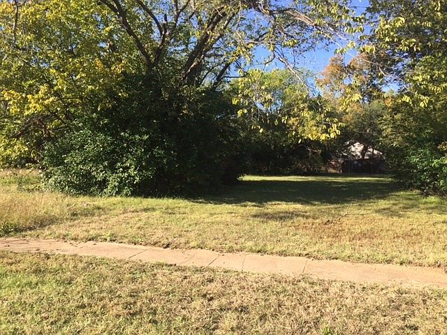 1st image of 1417 E Arlington Ave