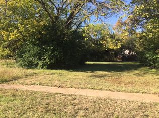 1417 E Arlington Ave, Fort Worth, TX 76104