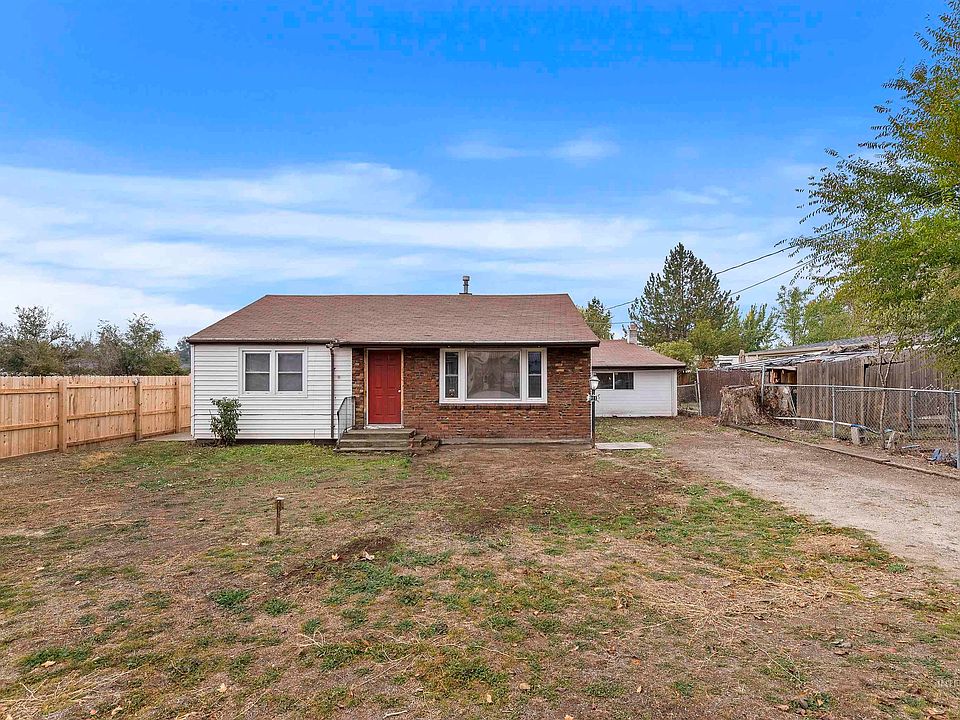 911 E Locust St, Emmett, ID 83617 | Zillow