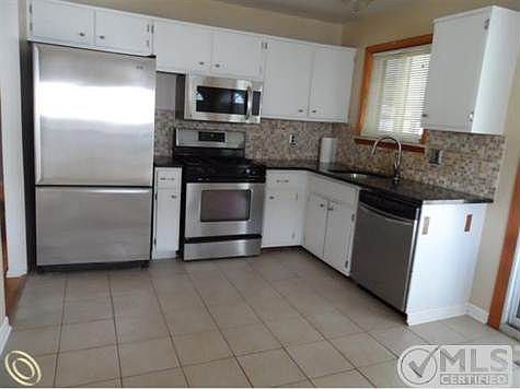 Open Kitchen