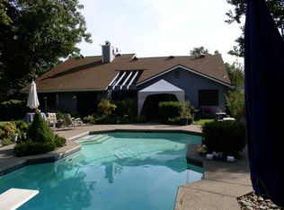 5223 Blossomwood Ct, Fair Oaks, CA 95628