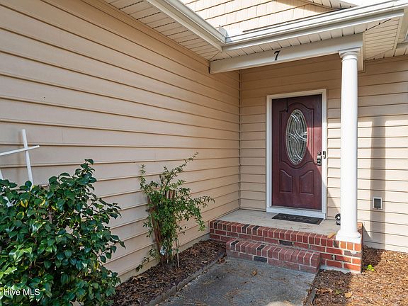 5th image of 7 Remington Lane