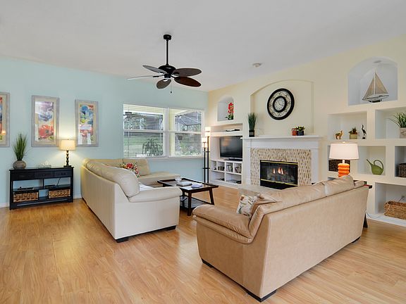 4th image of 12128 Lake Valley Dr