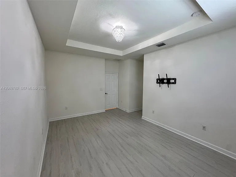 11424 SW 252nd St — Photo 31