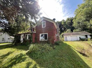 218 Columbus St, Lodi, WI 53555