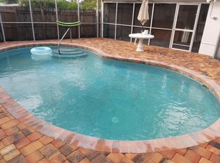 780 E Prima Vista Blvd, Port Saint Lucie, FL 34952