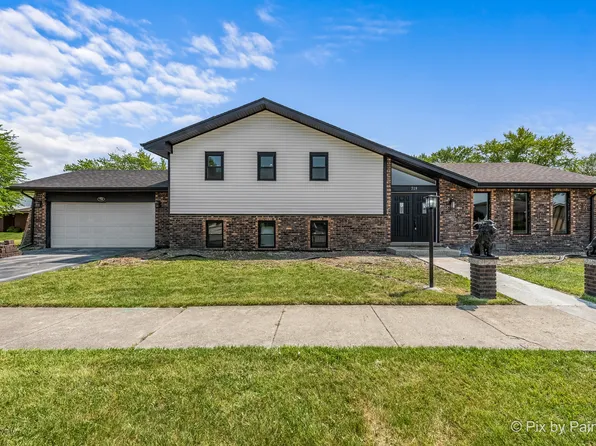 719 E 192nd St, Glenwood, IL 60425