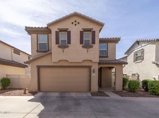 921 S SWALLOW Lane, Gilbert, AZ 85296
