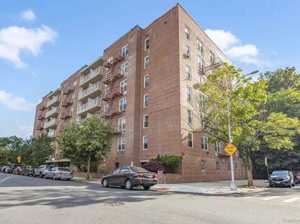 68-20 Selfridge Street #6H, Forest Hills, NY 11375