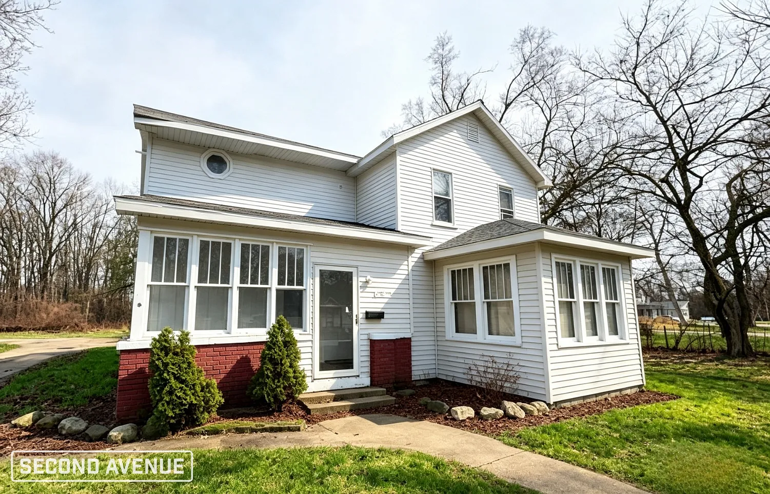4 bed, 3.0 bath, 2612 sqft, $1,450 — Photo 2