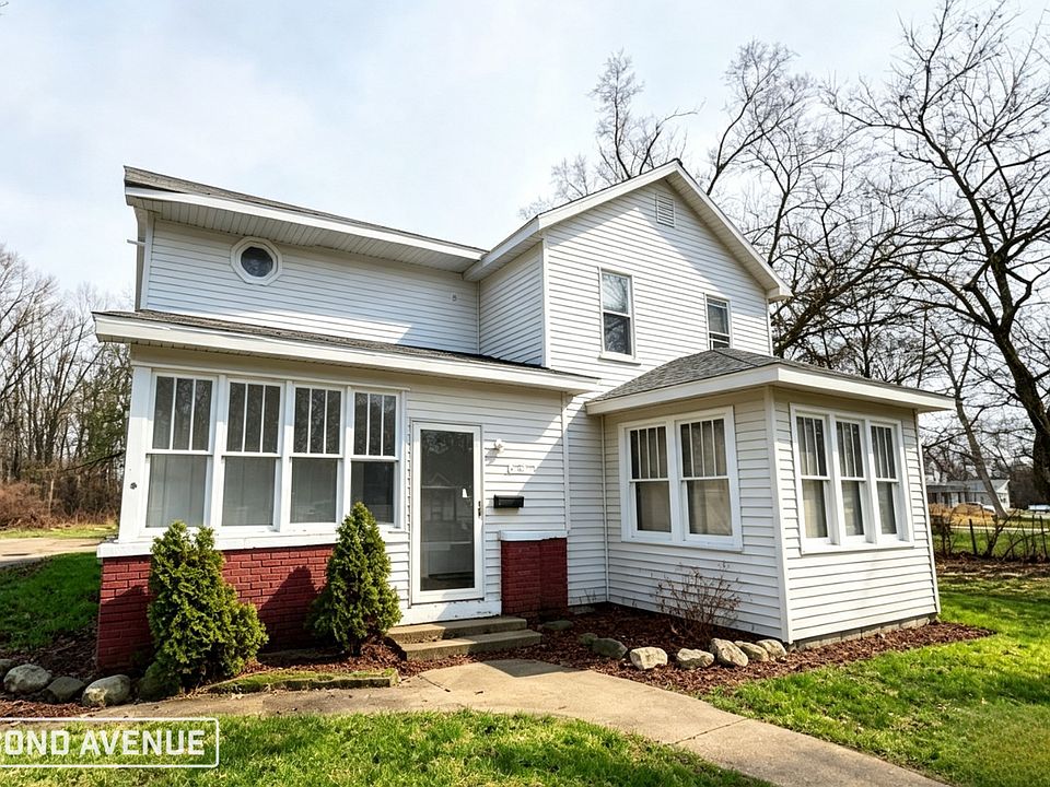 2nd image of 643 Jackson Ave