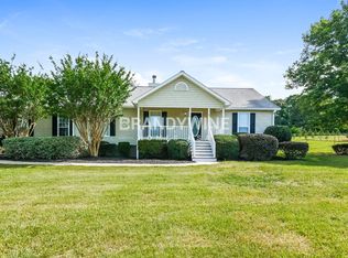 112 Cedar Ridge Rd, Locust Grove, GA 30248