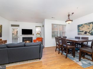 400 Symphony Cir UNIT 149D, Cockeysville, MD