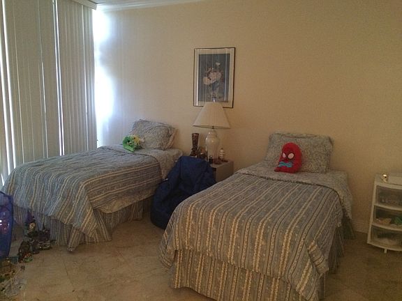 3rd image of 19333 Collins Ave #9