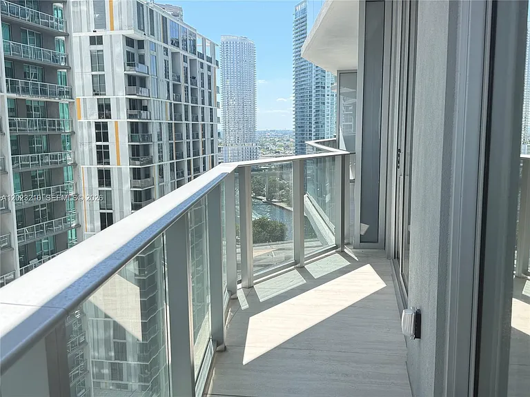 77 SE 5th St #2111 — Photo 12