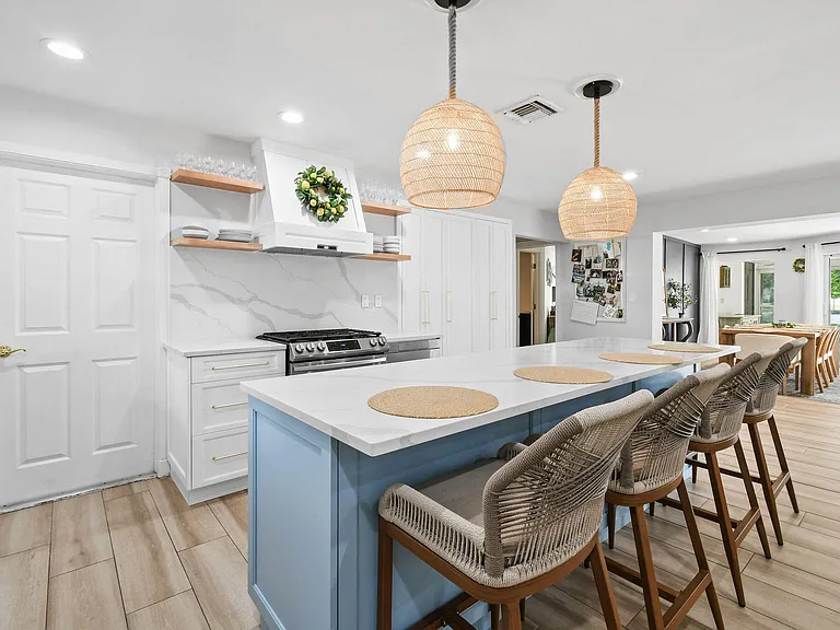 8110 W Lake Dr — Photo 12