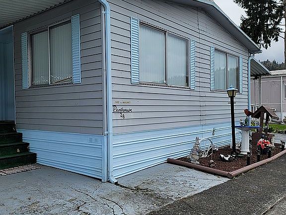 4th image of 4400 Ocean Beach Hwy Unit 28