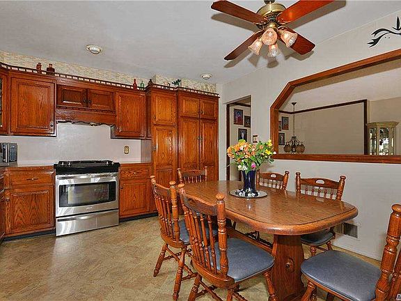 5th image of 160-30 84th St