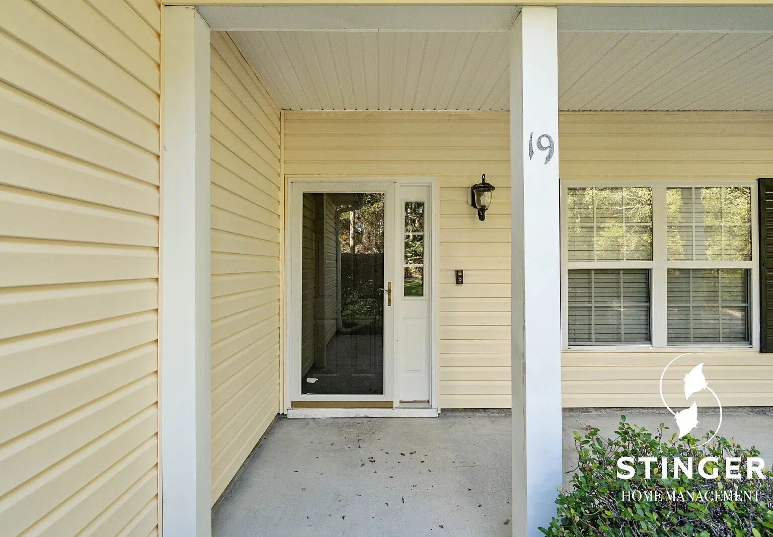 3 Bed / 2 Bath Home For Rent in Lady's Island — Photo 4