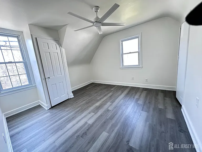 163 Passaic Ave — Photo 9