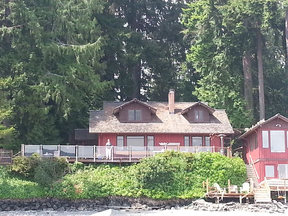 View of back from Dyes Inlet