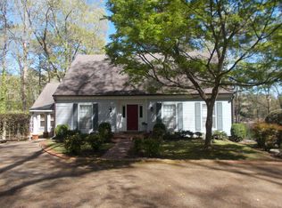 173 Lakewood Rd, Columbus, MS 39705