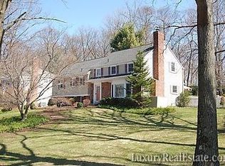 22 Sunset Dr, Chatham, NJ