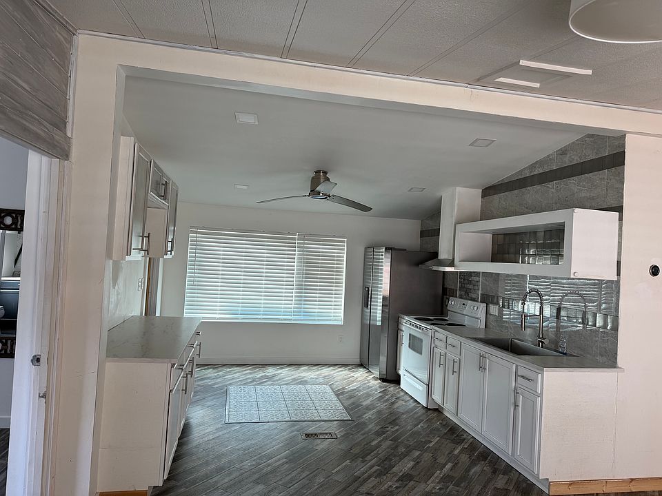1st image of 1175 Gregory Ln #3