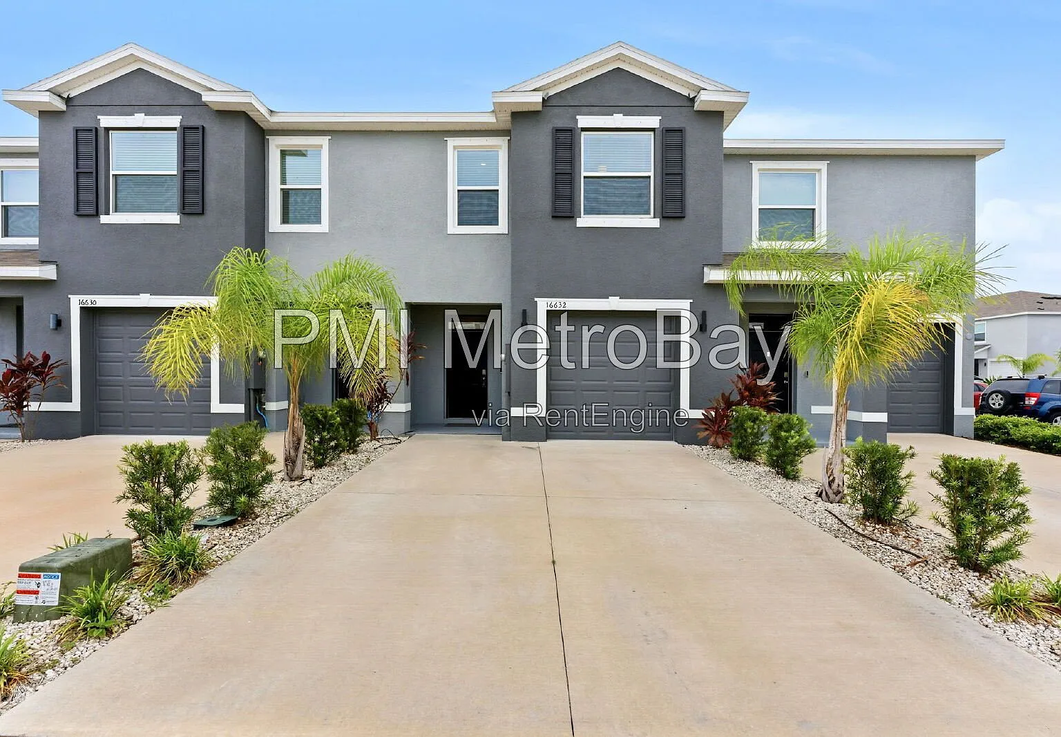 3 bed, 2.5 bath, 1695 sqft, $1,999 — Photo 1